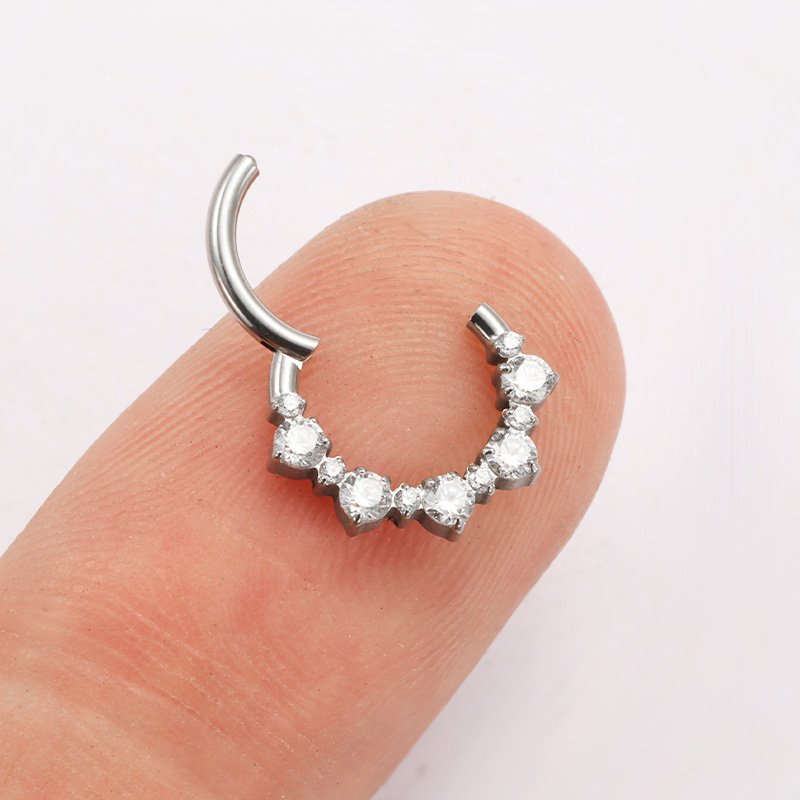 ASTM F136 TItanium Daith Click - Septum Clicker Ring 评论和价格