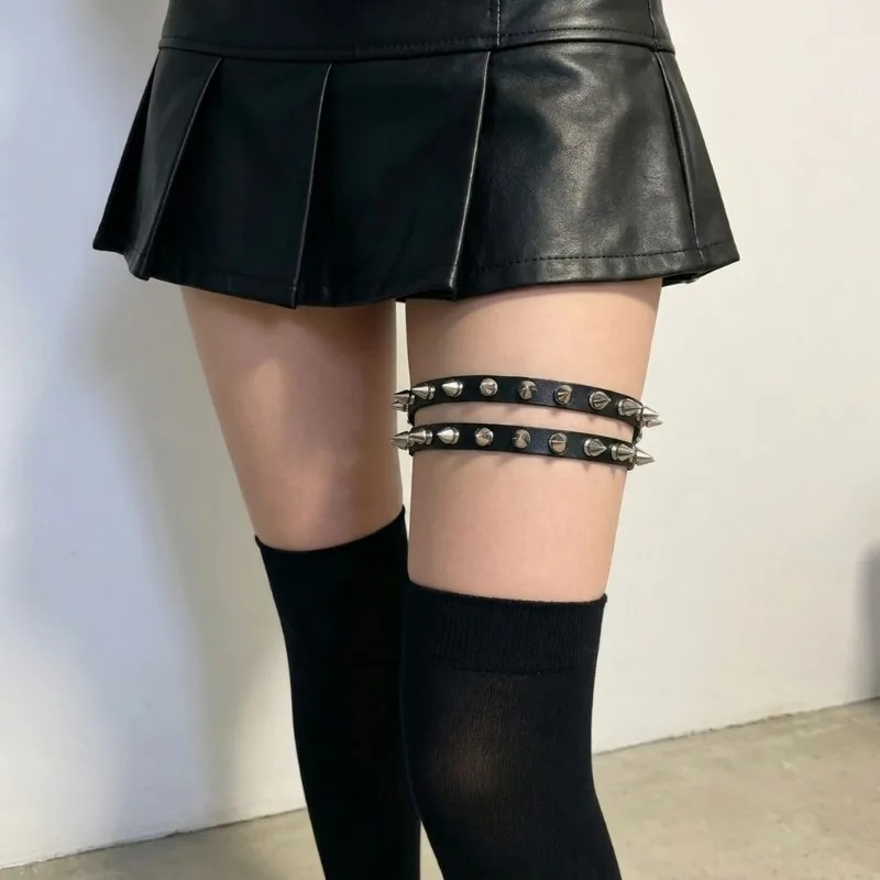 Double Row Cone Spike Leg Gart - Qualiti Body Jewelry 评论和价格