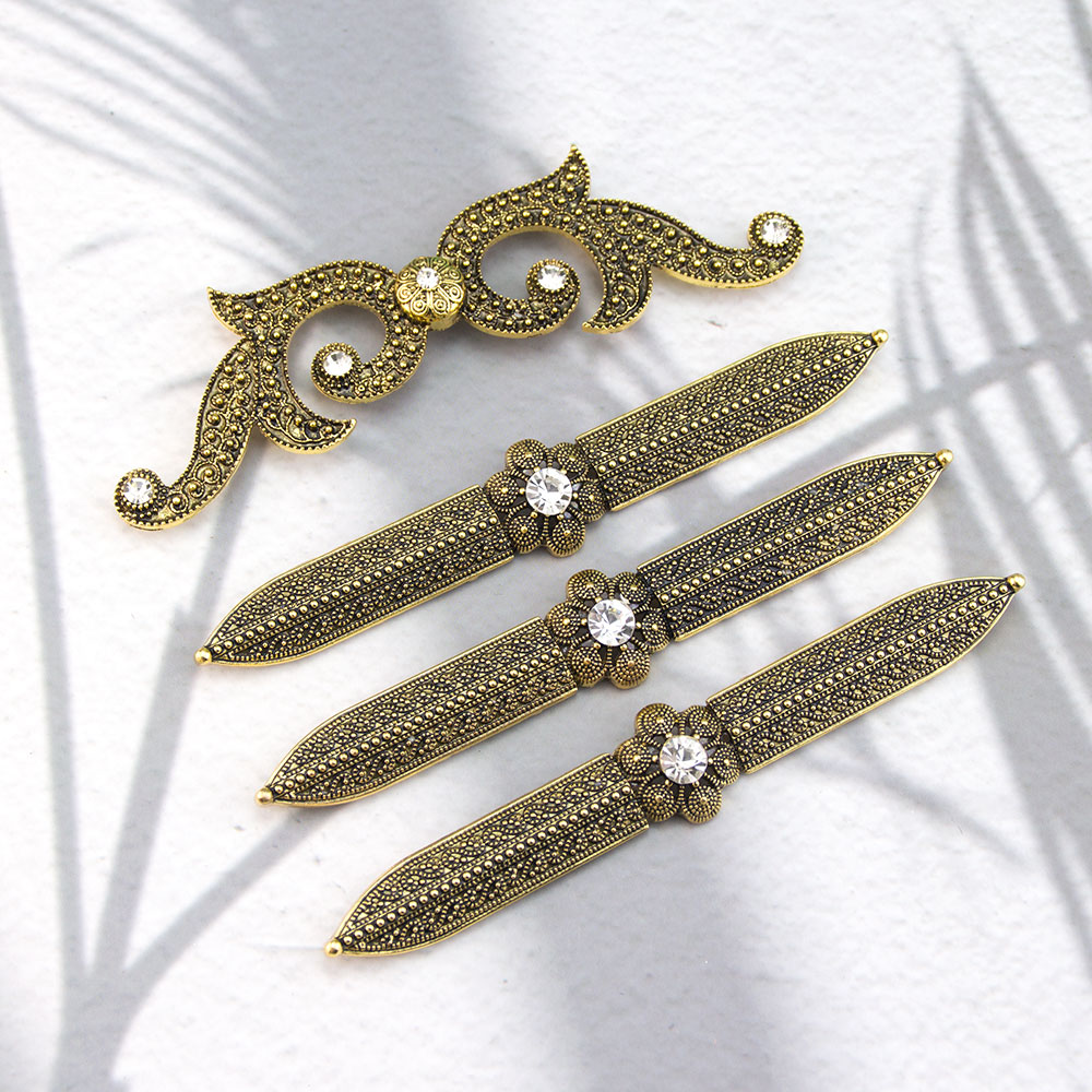 Vintage Caucasus Women Breastp - Body Jewelry Harness 评论和价格